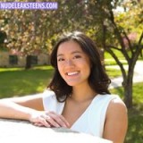 NLTHUB.PK---Emily-Xiu-Jesmer020.th.jpg