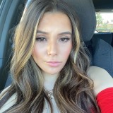 NLTHUB.PK---Autumn-Glusak110.th.jpg